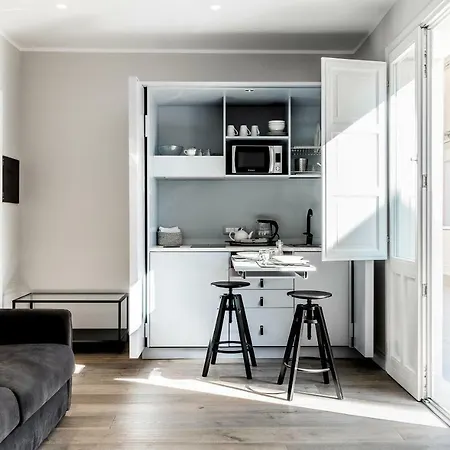 Eulalia32 Πανσιόν 4*